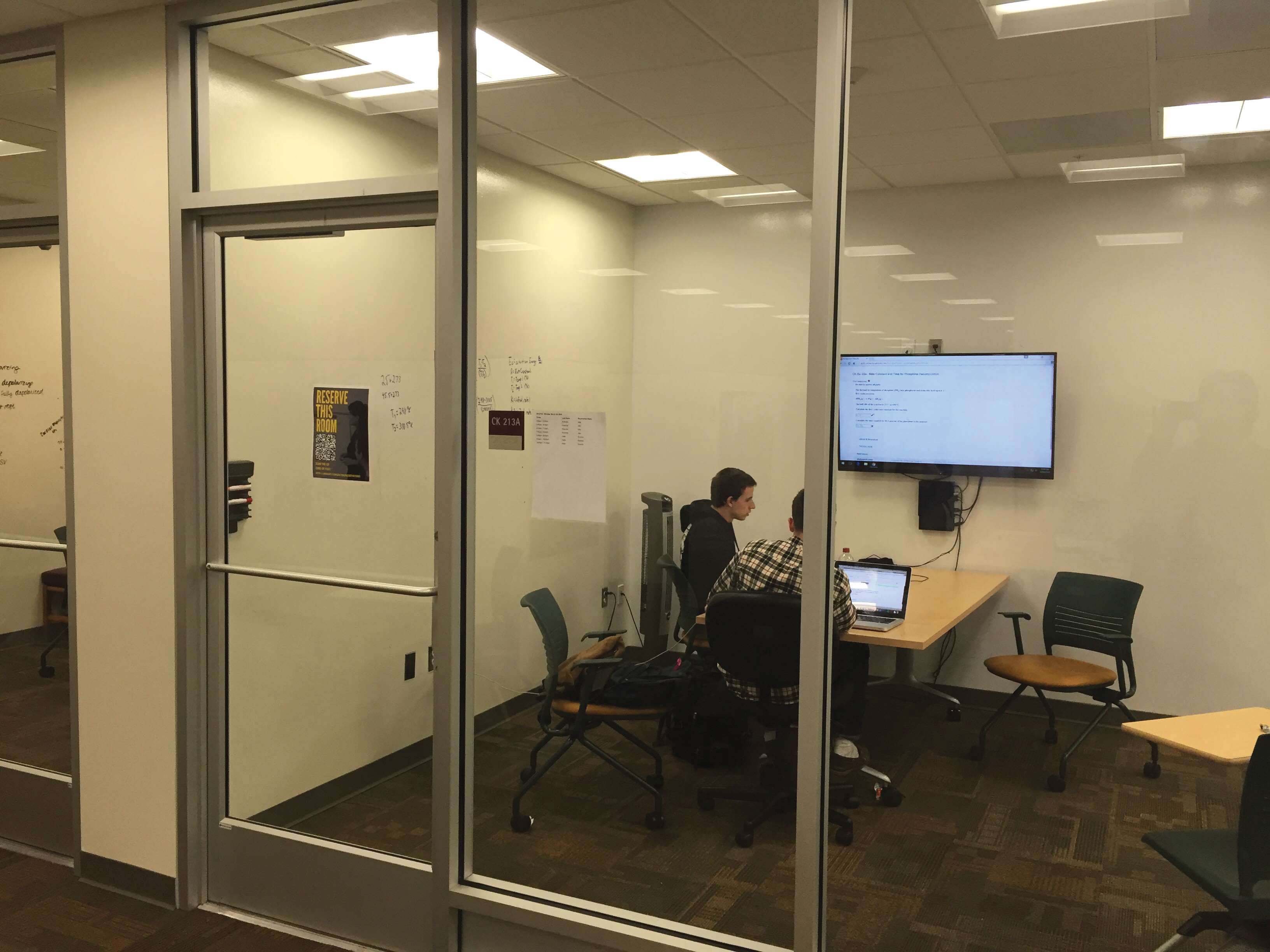 Library Allows Students To Reserve Group Study Rooms The